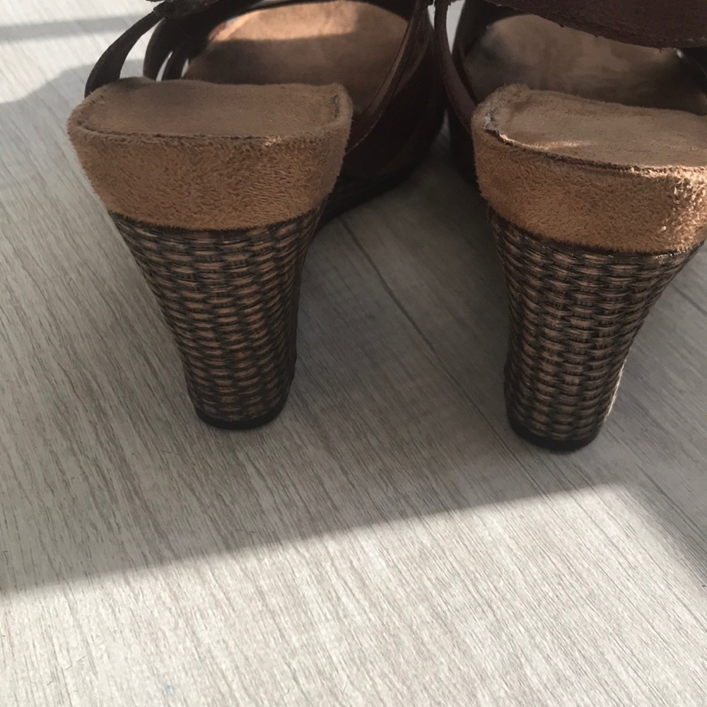 Wedges - Picture 4 of 8